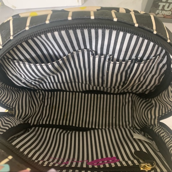 Daisy Mini Backpack - Betsey Johnson - Picture 6 of 8